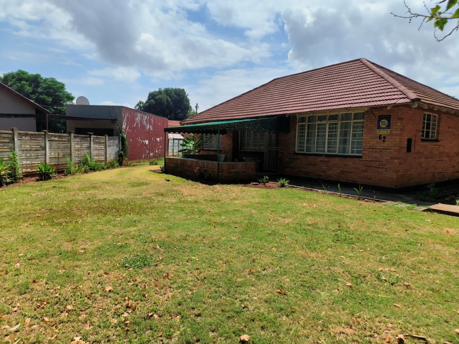 3 Bedroom Property for Sale in Stilfontein North West